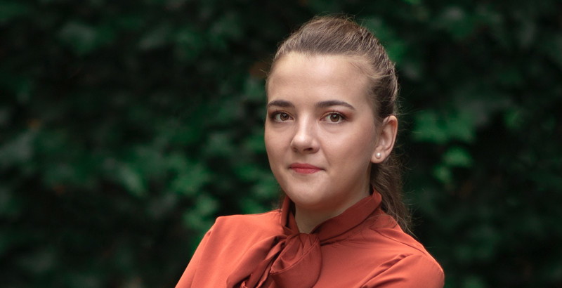 Povinnost aktualizovat zápisy ve veřejném rejstříku a zakládat listiny do sbírky listin, včetně následků porušení těchto povinností