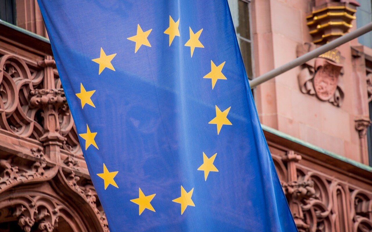 Rozporządzenie UE w sprawie sztucznej inteligencji. Dotyczy ono również czeskich firm.