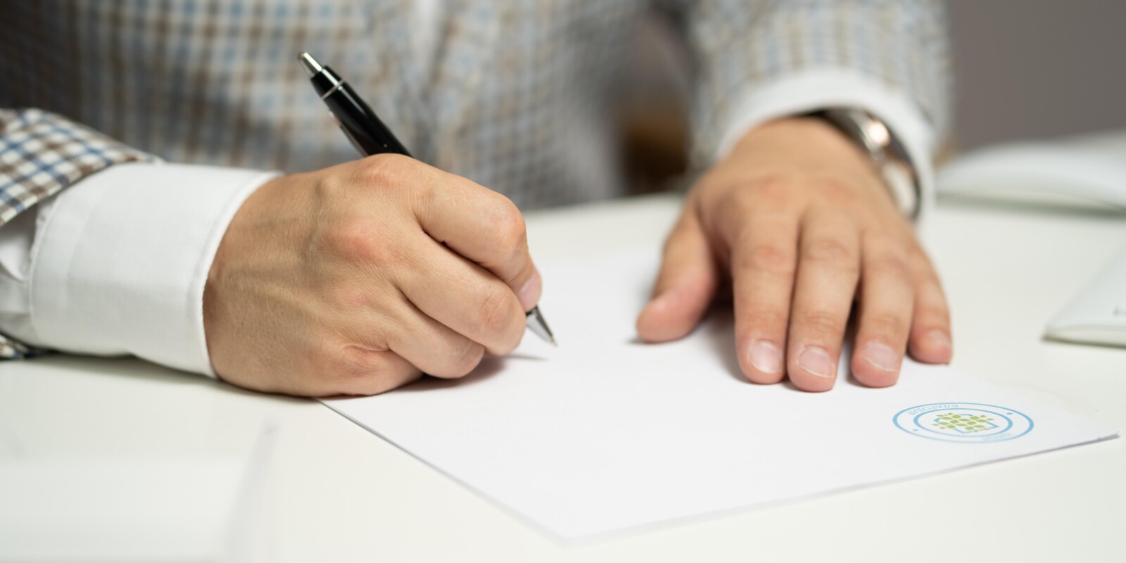 Hochwertige Transaktion: Verkauf eines Gesellschaftsanteils an einem führenden Tierfutterhersteller